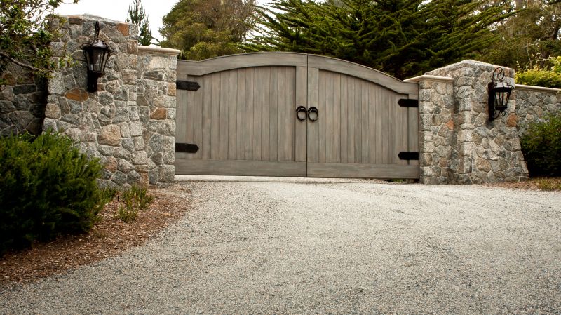 Classic Wooden Driveway Gate